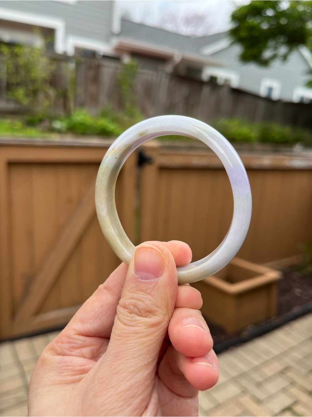 BW086-OL Oval 51.8/47.3mm Certified Untreated Grade A Burmese Jadeite Bangle